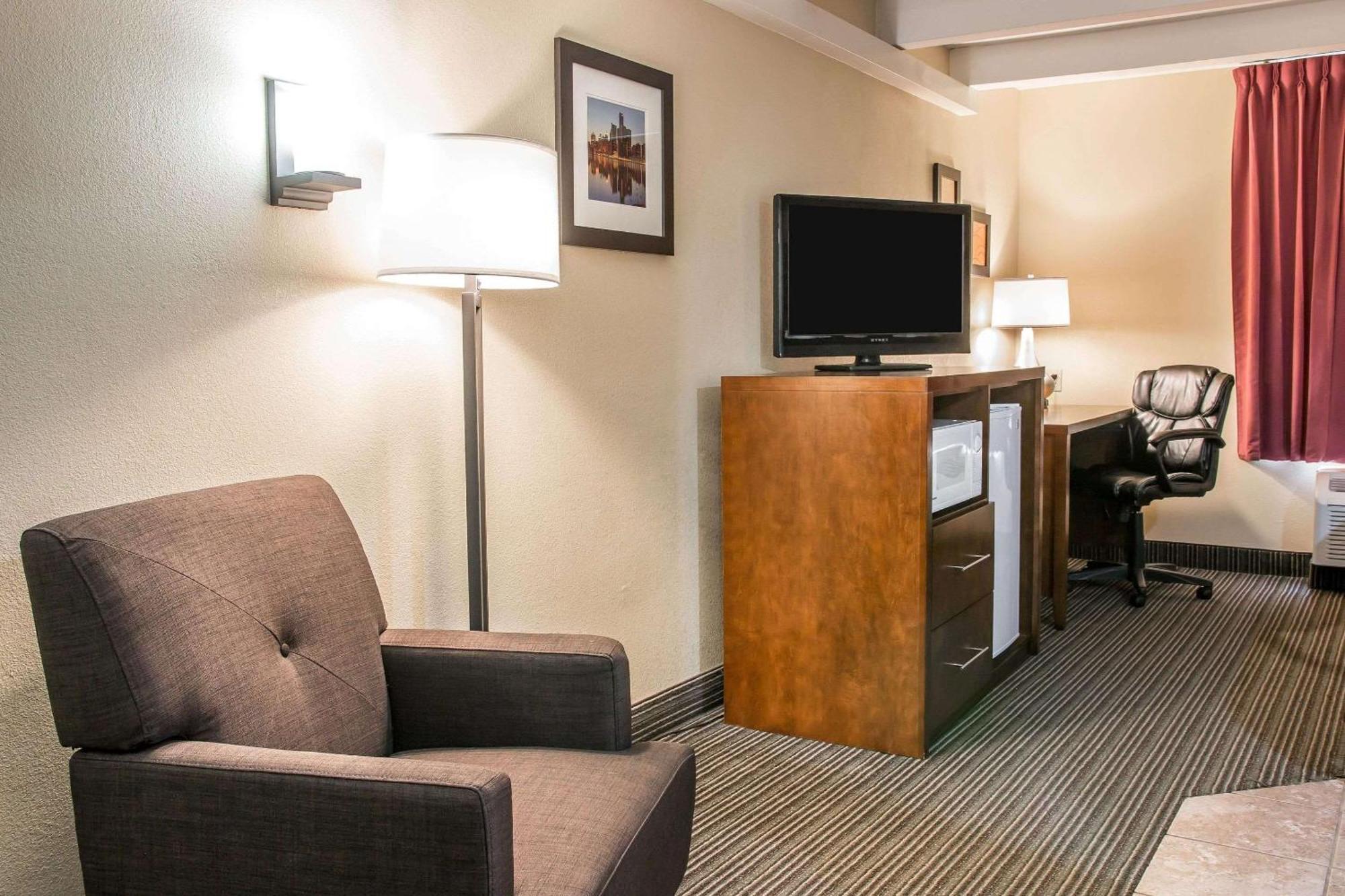 Country Inn & Suites By Radisson, Battle Creek, Mi Esterno foto