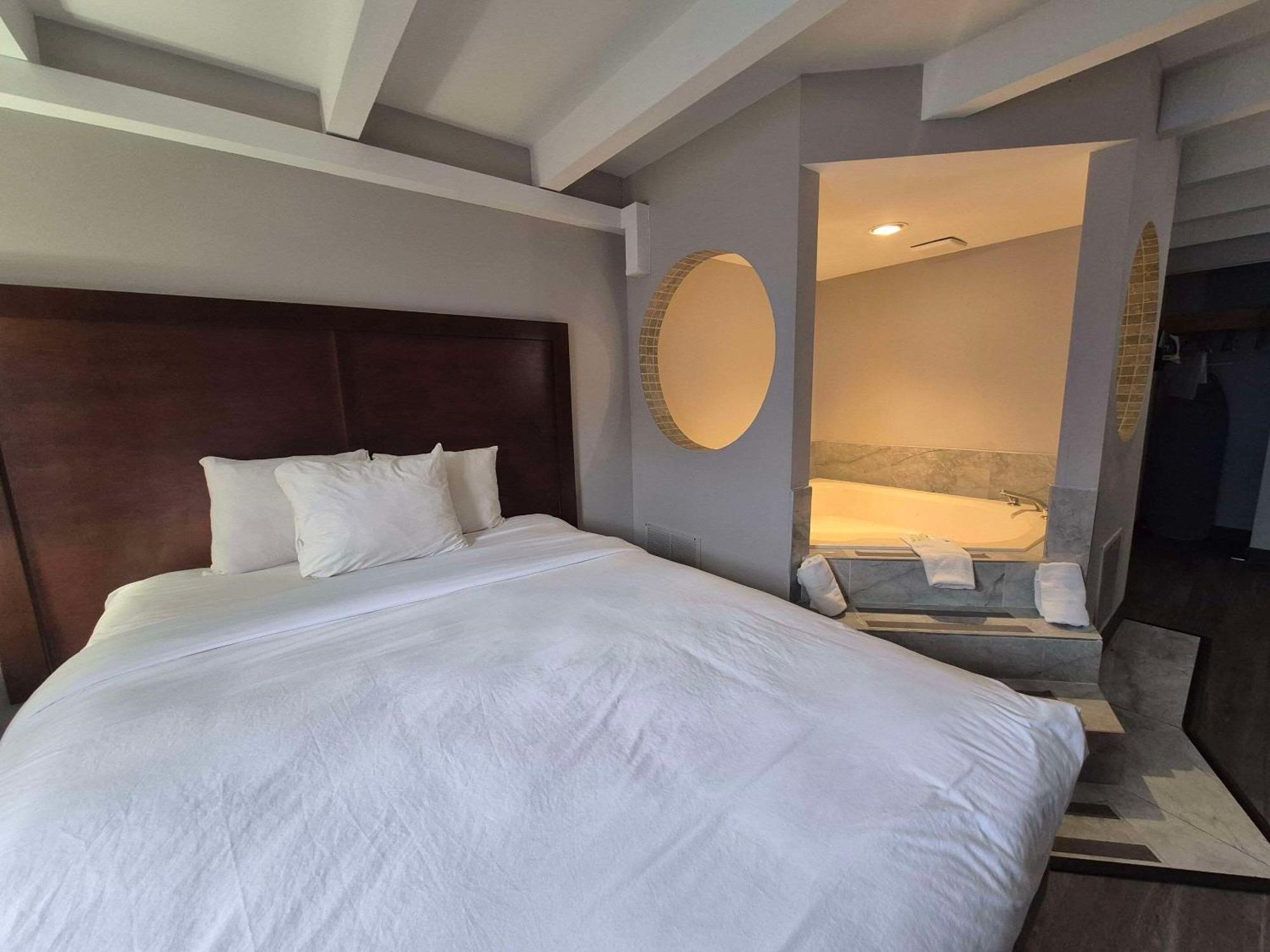 Country Inn & Suites By Radisson, Battle Creek, Mi Esterno foto